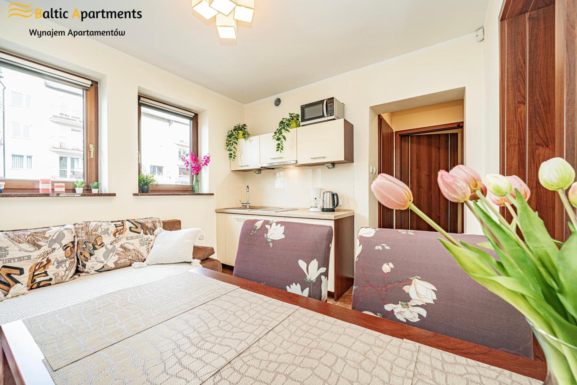 Baltic Apartments - Hotelik Przy Promenadzie ชวีโนวิชแจ ภายนอก รูปภาพ